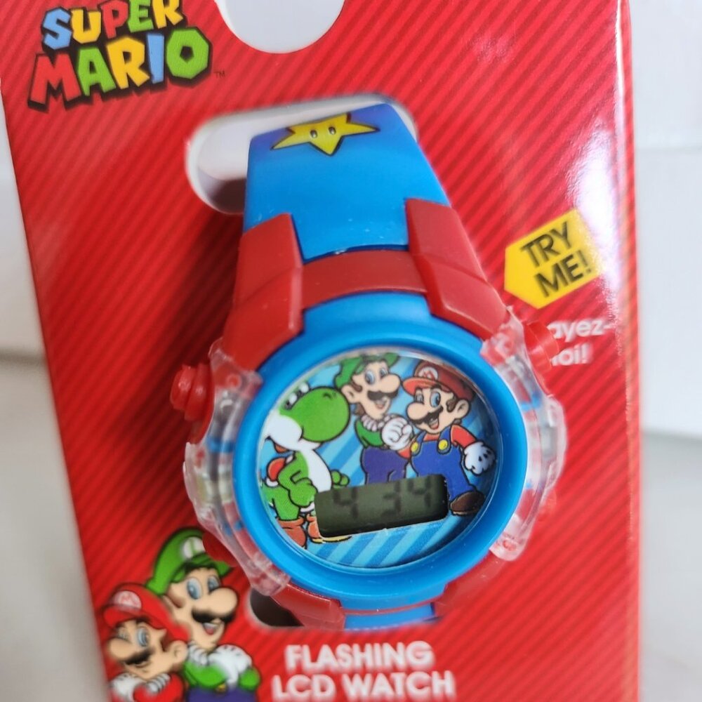 Super Mario LED watch. Blinking lights. Giftable